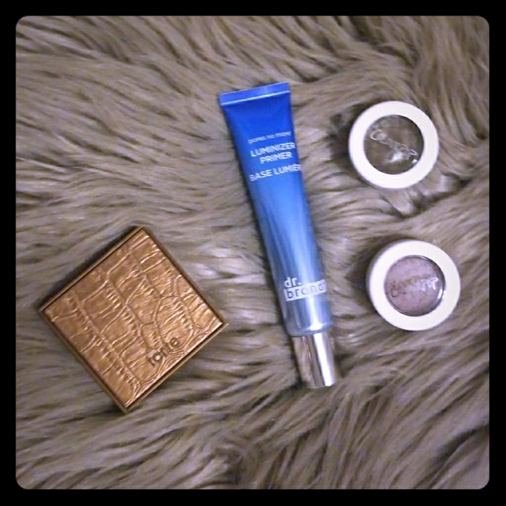 Make up bundle